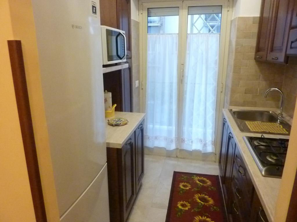 Casa Vacanza Da Andrea Рим Экстерьер фото